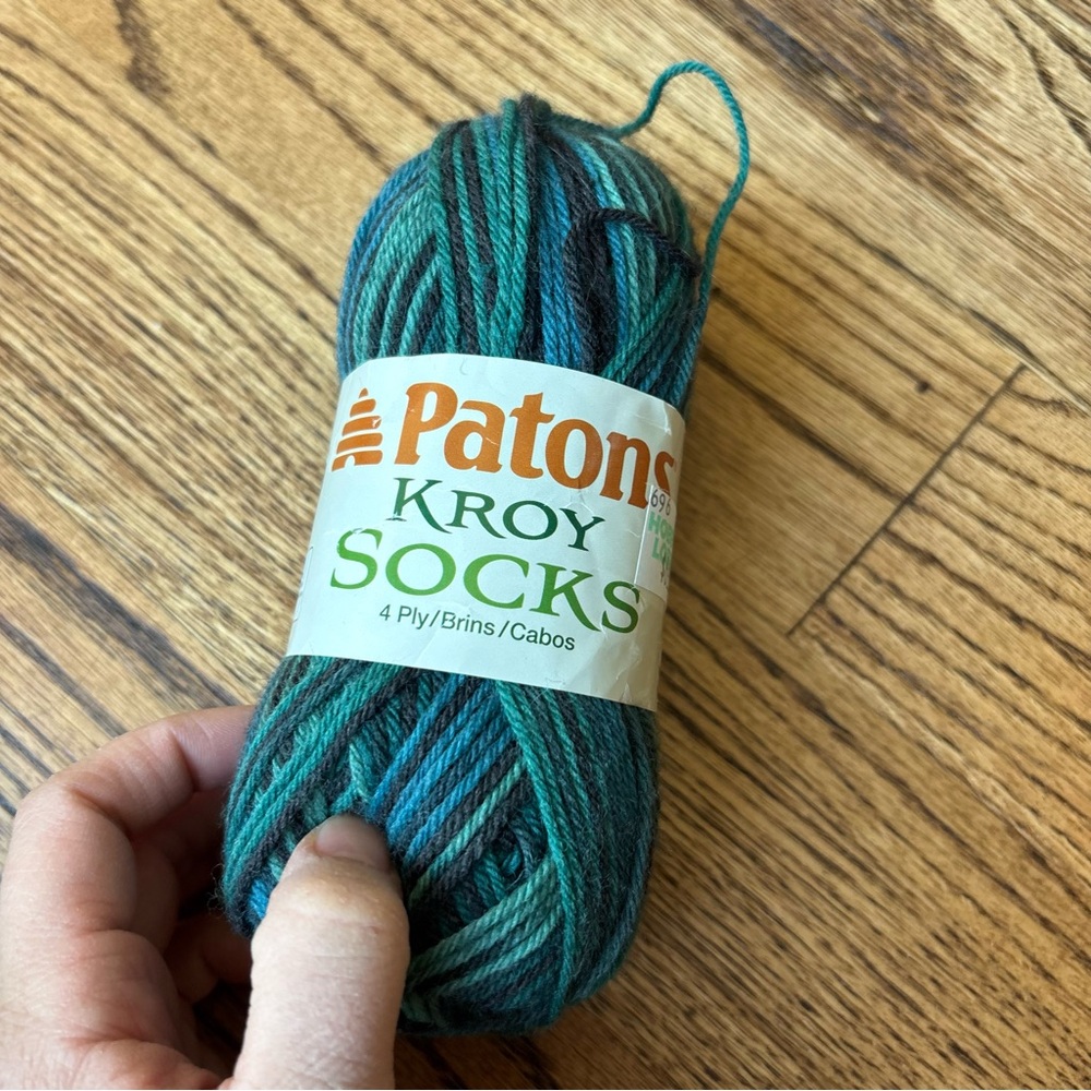Patons Kroy Socks Yarn Turquoise Stripes 50g Black Wool Nylon Blend Knitting NWT